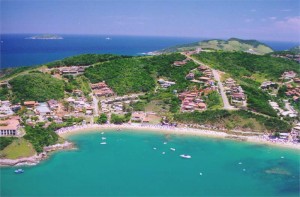 foto-aerea-praia-de-joao-fernandes-em-armacao-dos-buzios-rj-brasil